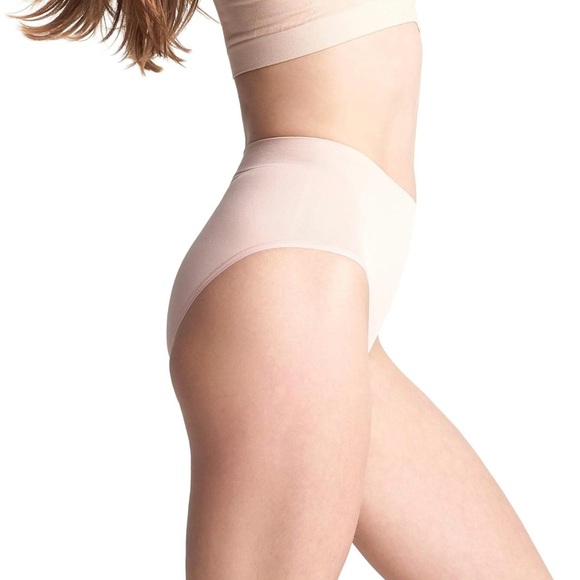 NWT Yummie Women’s Brief Underwear - Picture 3 of 8